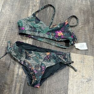 Girls O’Neill swimsuit